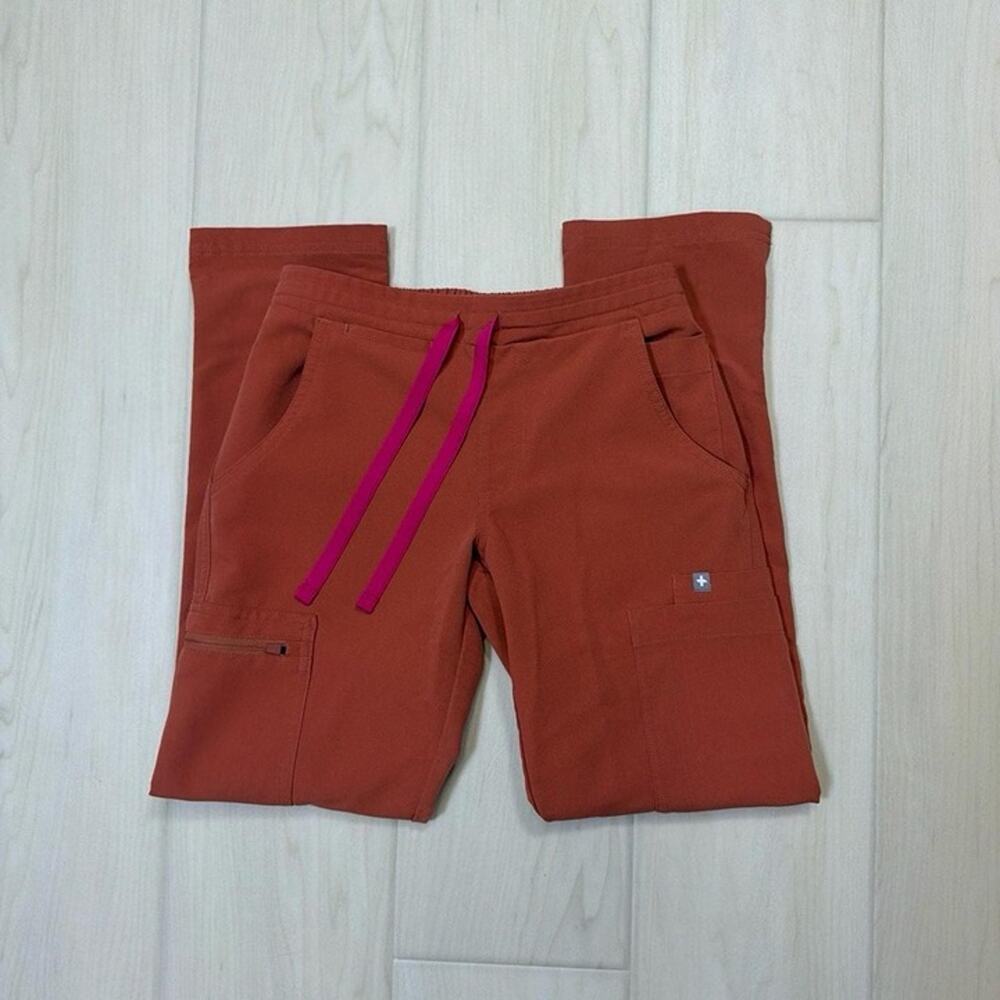 FIGS Terracotta Yola High Rise Slim Straight Cargo Scrub Pants Size XXS Petite